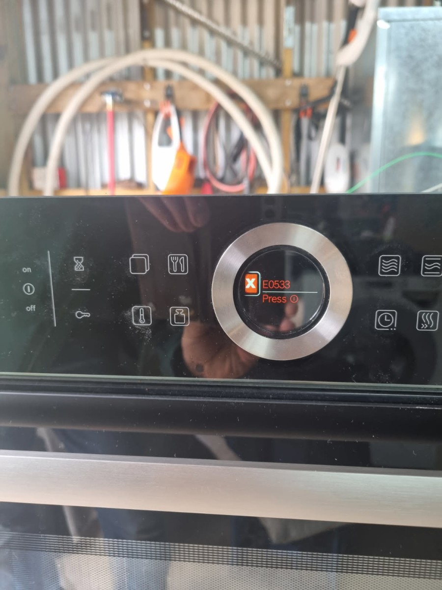 Bosch Combination Oven - Microwave Shutdown After 3 Seconds